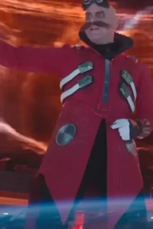 Doctor Eggman Red Coat