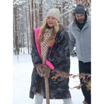 A European Christmas Ivy Allen Coat