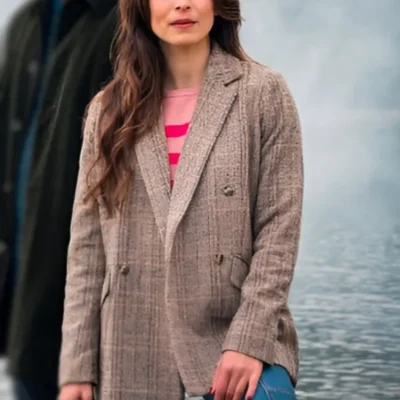 Murder in a Small Town Kristin Kreuk Coat