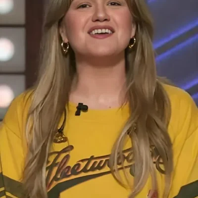 The Kelly Clarkson Show Kelly Clarkson Fleetwood Mac Shirt