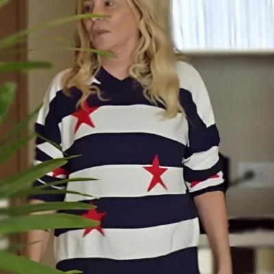 Love Hotel S01 Shannon Beador Red Stars Striped Sweater