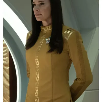 Star Trek Strange New Worlds Rebecca Romijn Yellow Jacket
