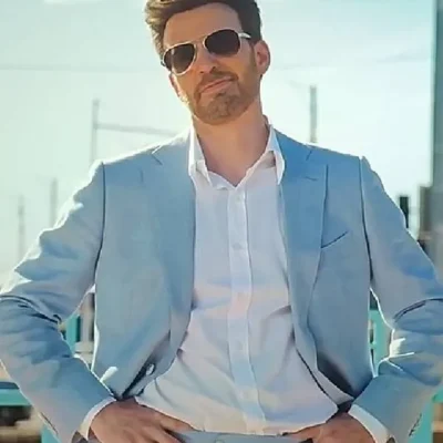 Honey Don’t! Chris Evans Light Blue Suit