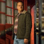 Resident Alien S03 Harry Vanderspeigle Green Jacket